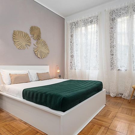 Classbnb - Two Apartments 400 Meters From The Duomo ミラノ エクステリア 写真