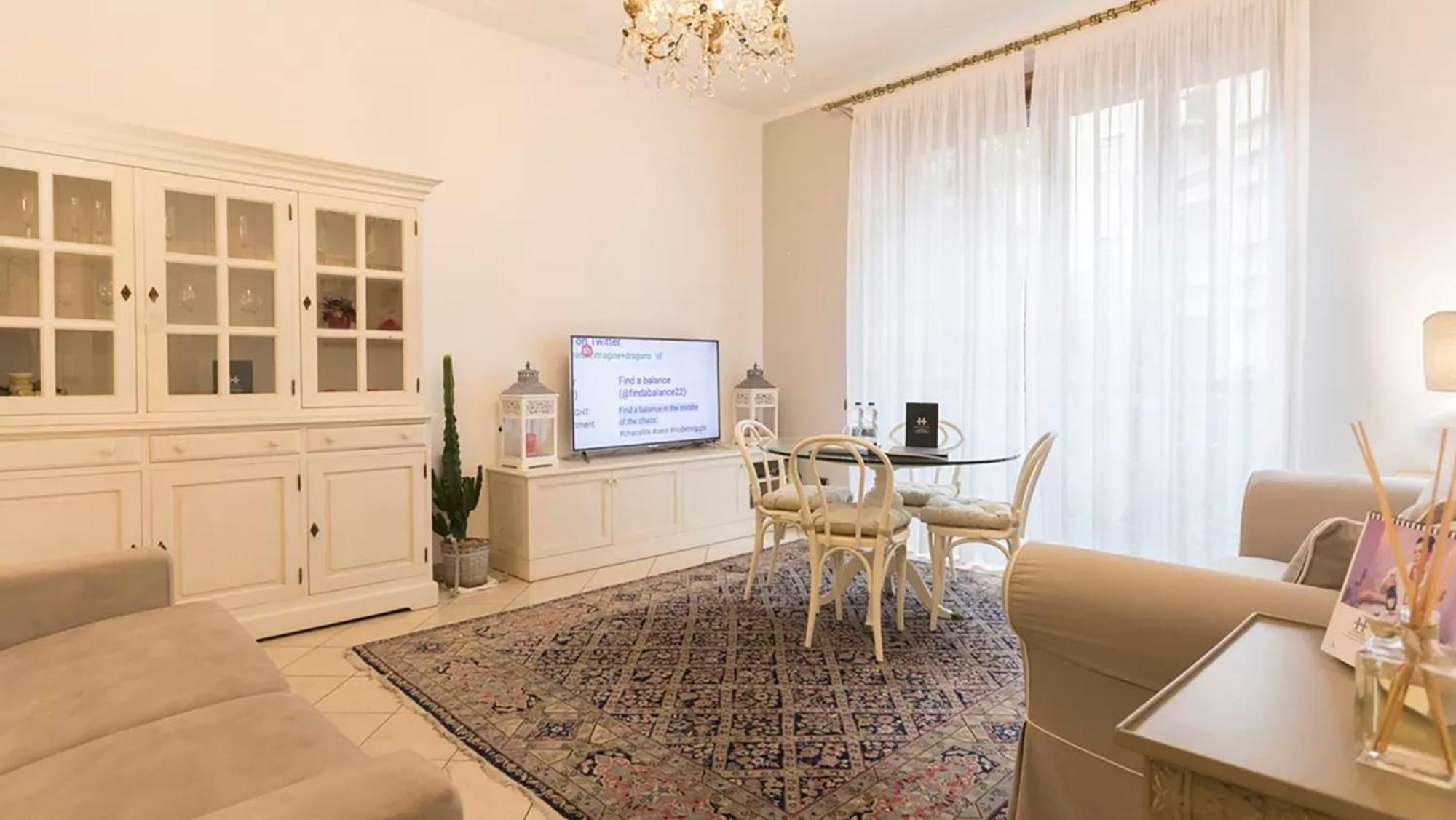 Classbnb - Two Apartments 400 Meters From The Duomo ミラノ エクステリア 写真