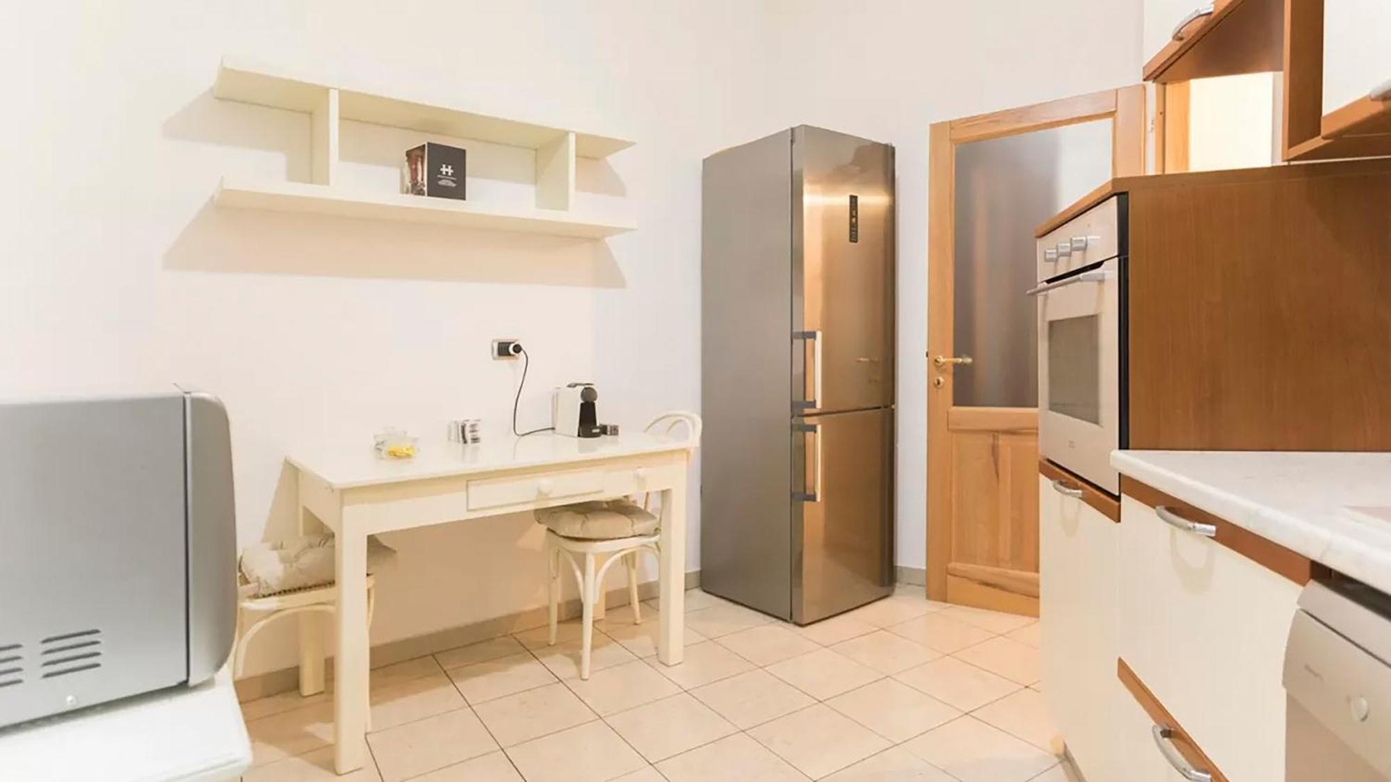 Classbnb - Two Apartments 400 Meters From The Duomo ミラノ エクステリア 写真