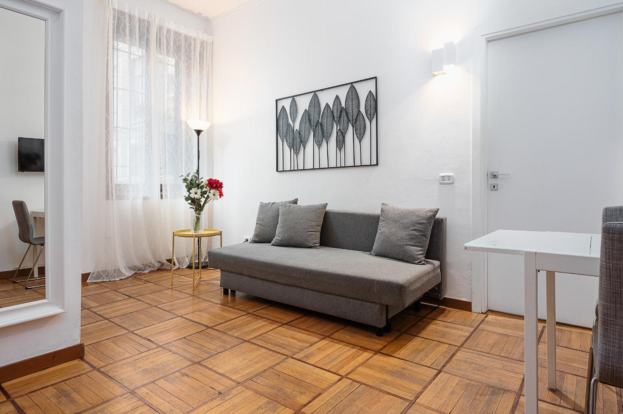 Classbnb - Two Apartments 400 Meters From The Duomo ミラノ エクステリア 写真