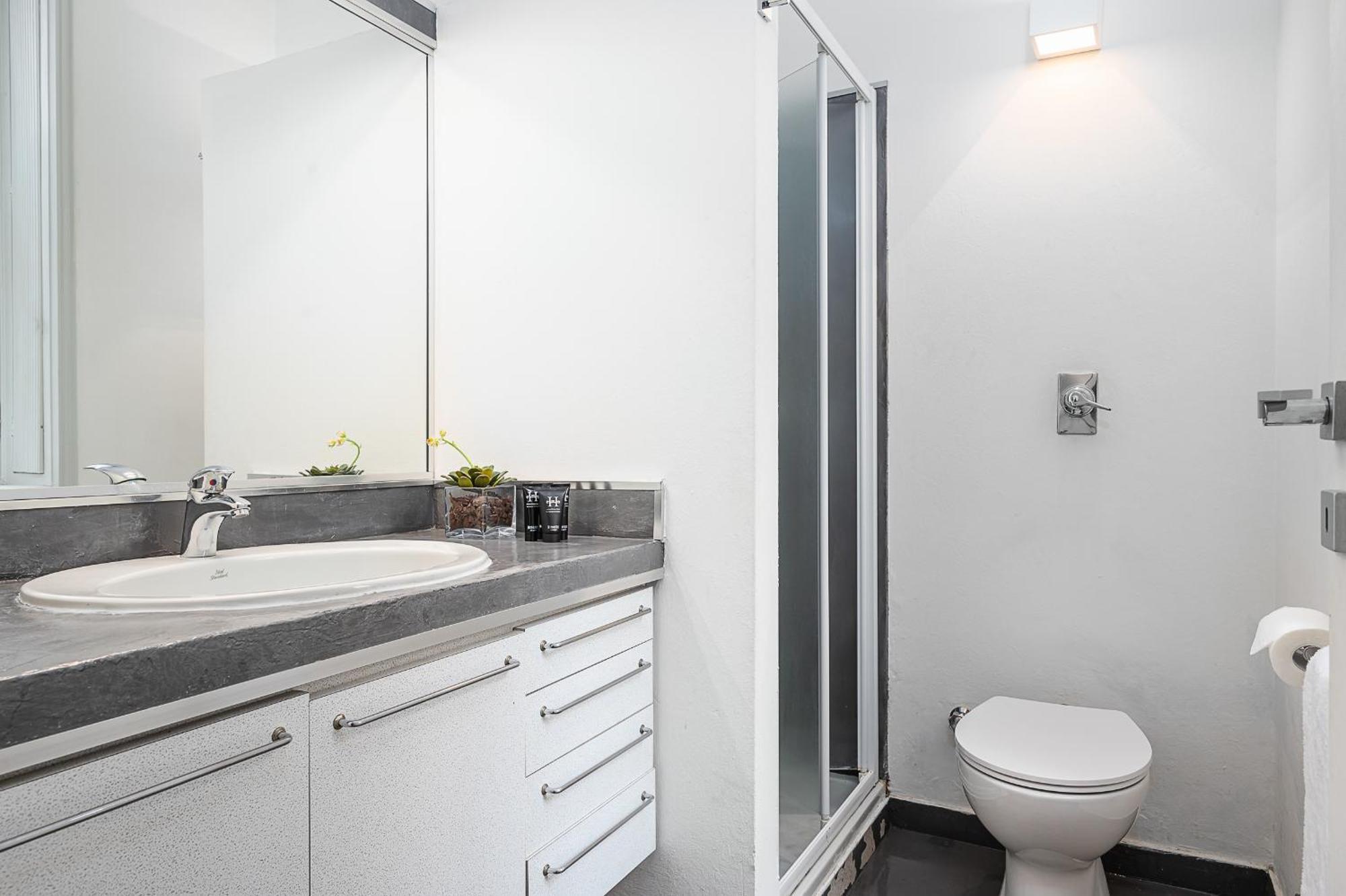 Classbnb - Two Apartments 400 Meters From The Duomo ミラノ エクステリア 写真